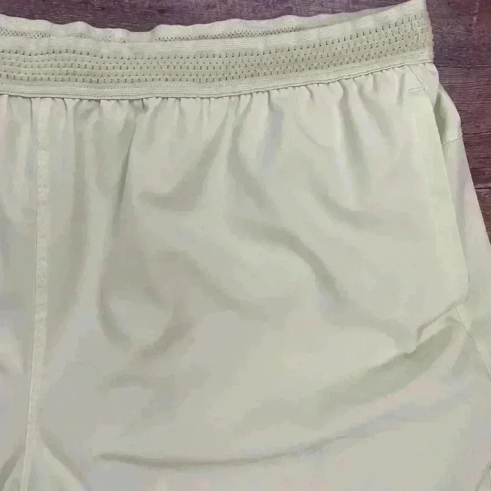 Fabletics The Fundamental Short Lined Men's XXL 7" Faded Lime Gym Hybrid Yoga - Picture 2 of 12